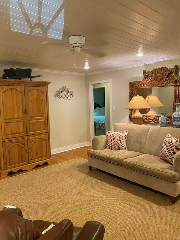 Etta, MS 38627,444 CR 255