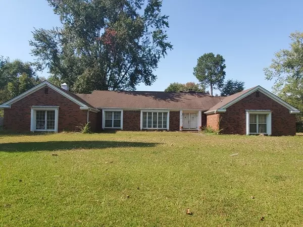 201 Winfield Dr., Tupelo, MS 38801