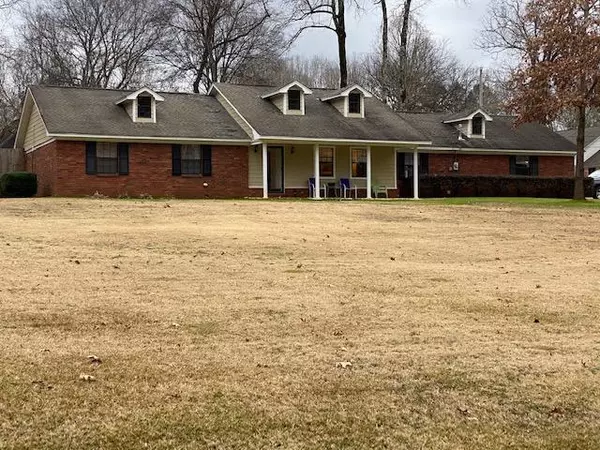 1027 Hickory Ridge, New Albany, MS 38652