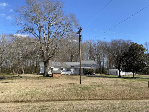 Baldwyn, MS 38824,2116 Hwy 370