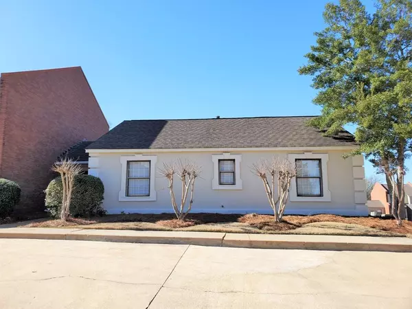 3 Oxford Square, Tupelo, MS 38801