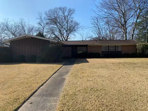 552 S Jackson St., Houston, MS 38851