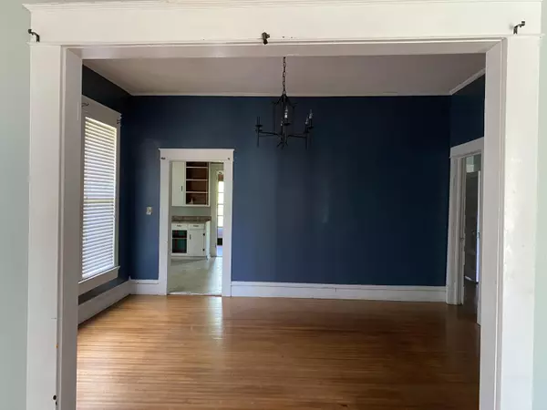 Okolona, MS 38860,409 S Gatlin St.