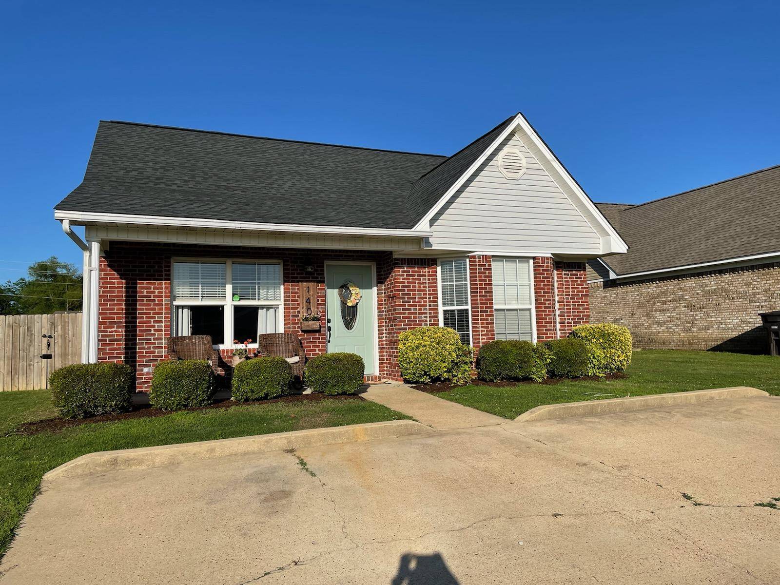 140 Mike Ave., Guntown, MS 38849
