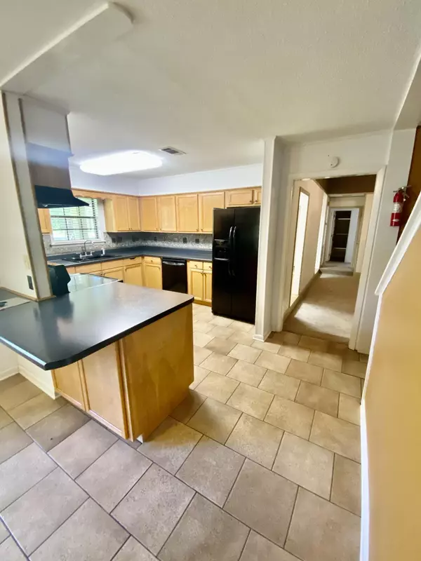 Aberdeen, MS 39730,721 Oakland St.