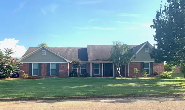 807 E Bay, Tupelo, MS 38801