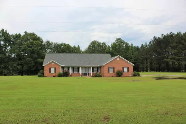 Baldwyn, MS 38824,181 Old Trace Dr.