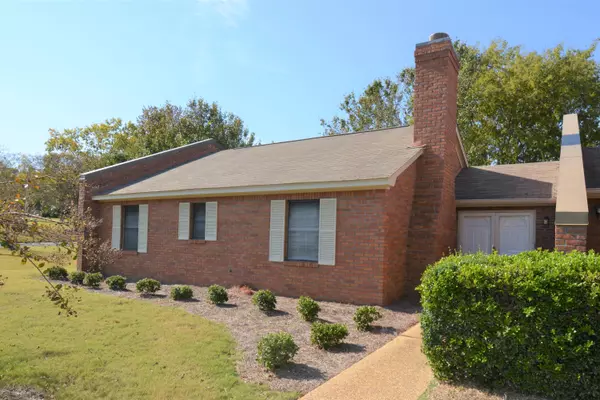 1 Cambridge Dr., Tupelo, MS 38801