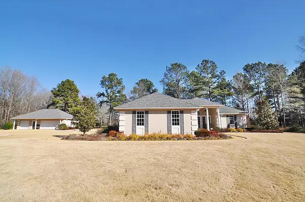 Guntown, MS 38849,118 White Oak Ln.