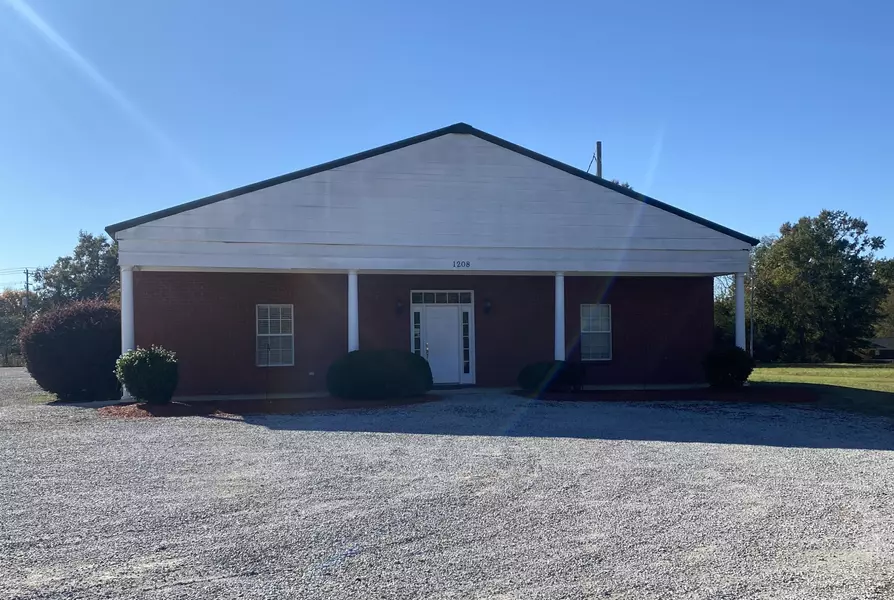 1208 Guy Pickle Dr., Amory, MS 38821