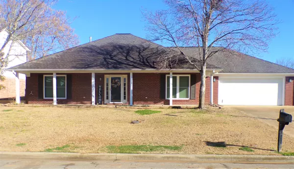 2048 Winfield St., Tupelo, MS 38801