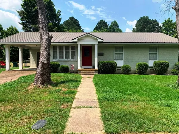 Tupelo, MS 38801,1308 Lambard Dr.