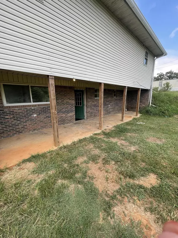 Booneville, MS 38829,4 County Road 5065