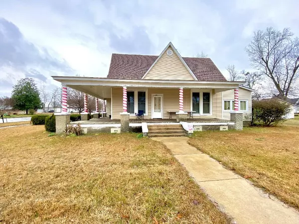 215 S 3rd St., Amory, MS 38821