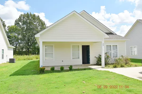 Tupelo, MS 38801,32 Locust Ln.