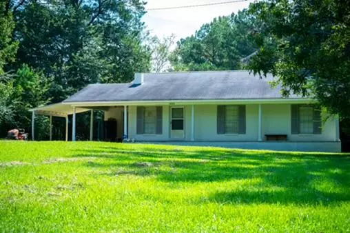 1482 Nita Lake Road, Fulton, MS 38843