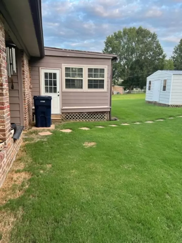 Corinth, MS 38834,2706 Brentwood