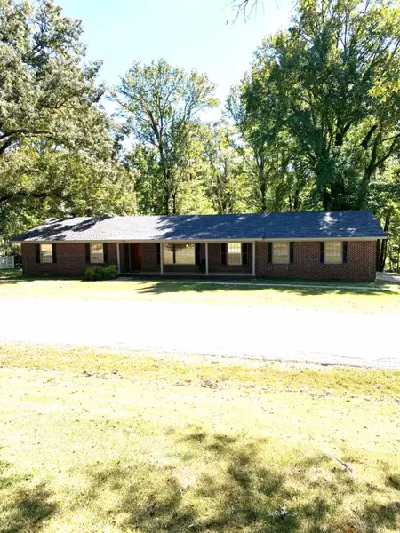 216 Marilyn Dr., New Albany, MS 38652