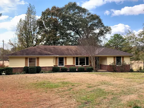 Plantersville, MS 38862,1363 CR 814