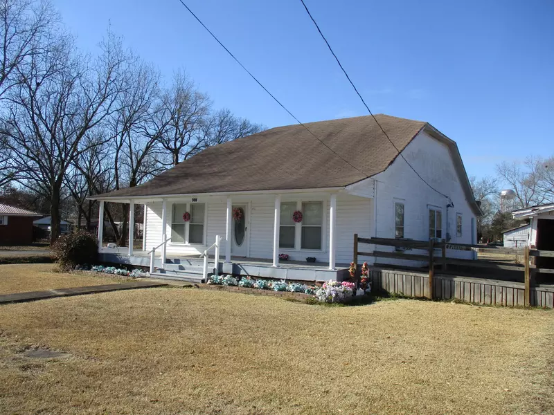 308 Main, Houlka, MS 38850
