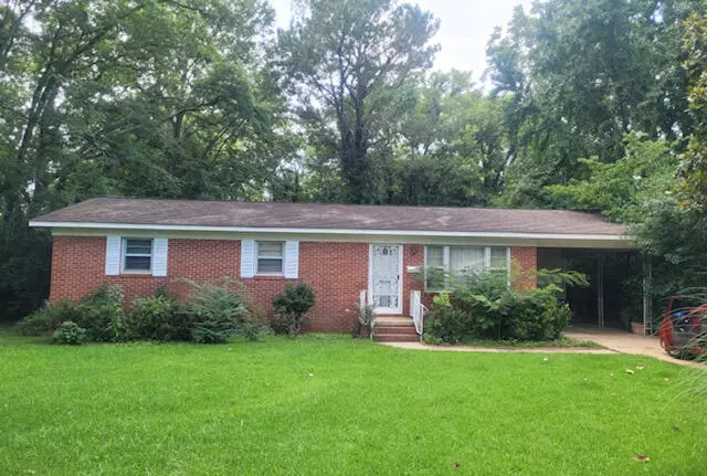 407 S James St., Aberdeen, MS 39730