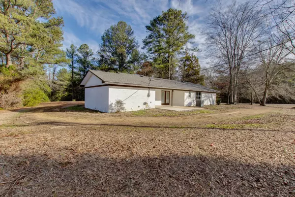 Smithville, MS 38870,60038 State Line Rd