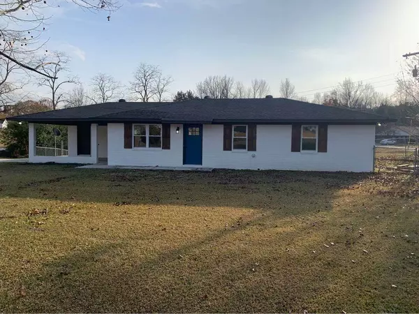 Booneville, MS 38829,1 CR 7149