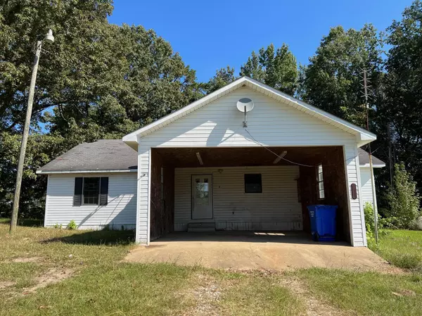 Houlka, MS 38850,11 CR 132