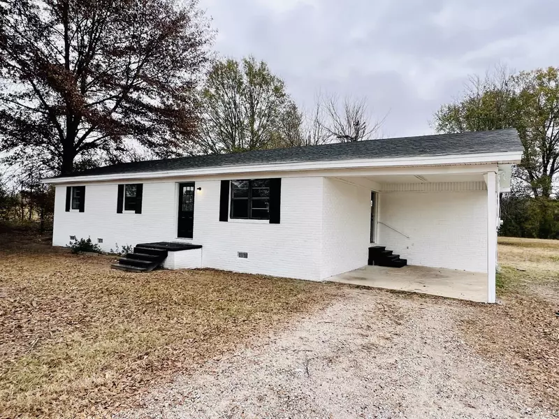 250 Co Rd 5011, Booneville, MS 38829
