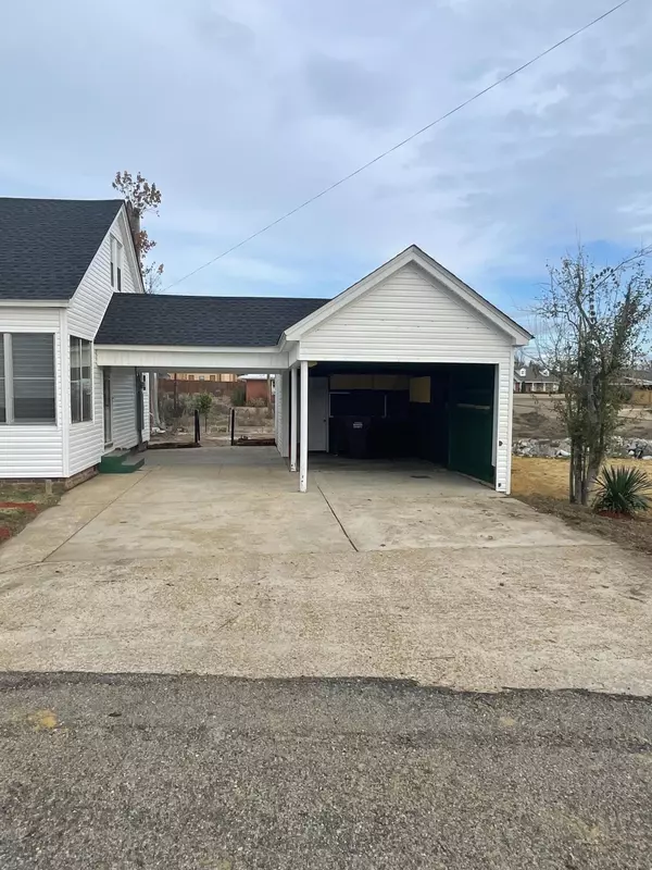 Amory, MS 38821,205 N 12th Ave.