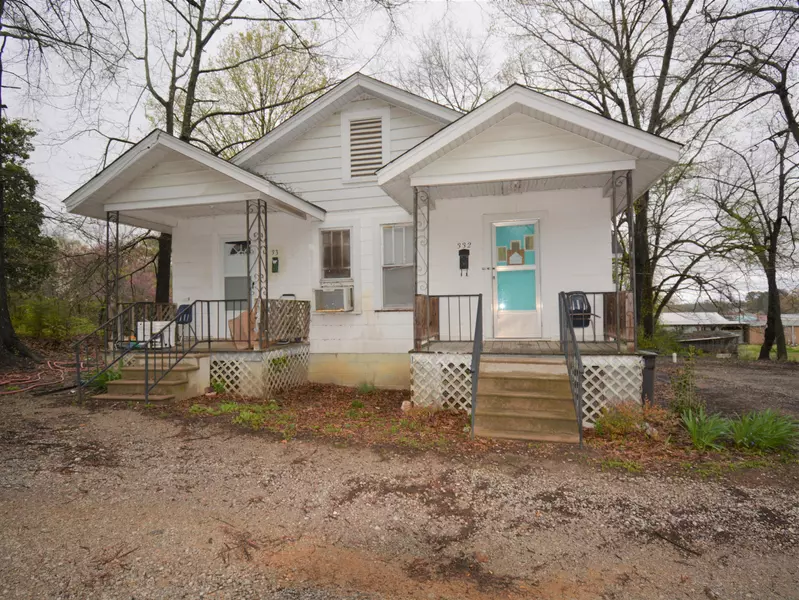 332 & 334 West Main St., Baldwyn, MS 38824