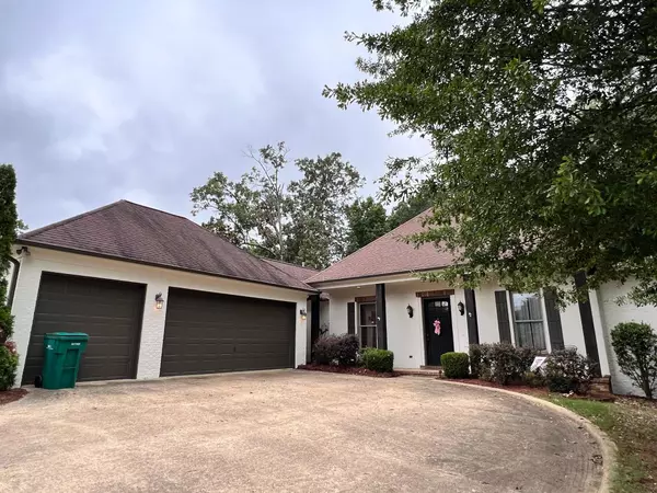 Tupelo, MS 38801,127 Autumn Hills Dr.
