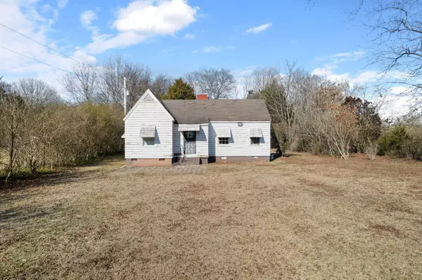 Corinth, MS 38834,2103 Liddon Lake Road