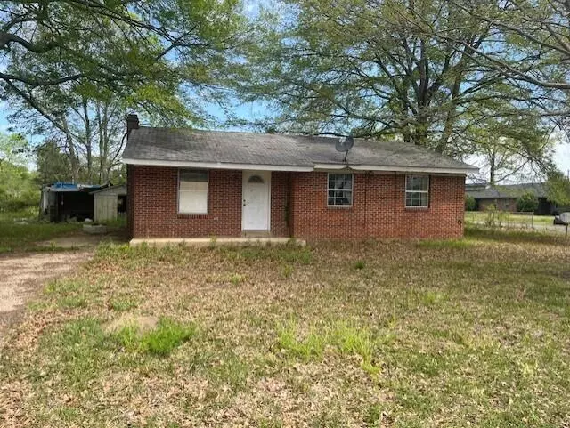 512 Karen Ln., Baldwyn, MS 38824