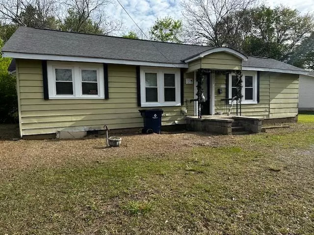 1208 E Church, Booneville, MS 38829