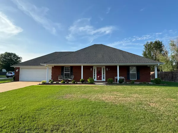 107 Sonya Cr., Saltillo, MS 38866