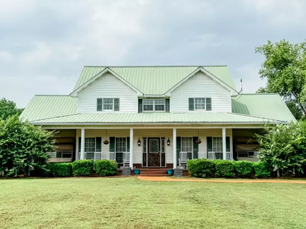 Pontotoc, MS 38863,160 Laveda Ln.