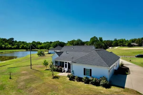 Baldwyn, MS 38824,816 Mallard Lake Dr.