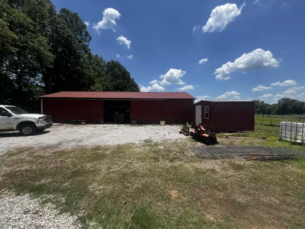 Pontotoc, MS 38863,Old Natchez Trace Road