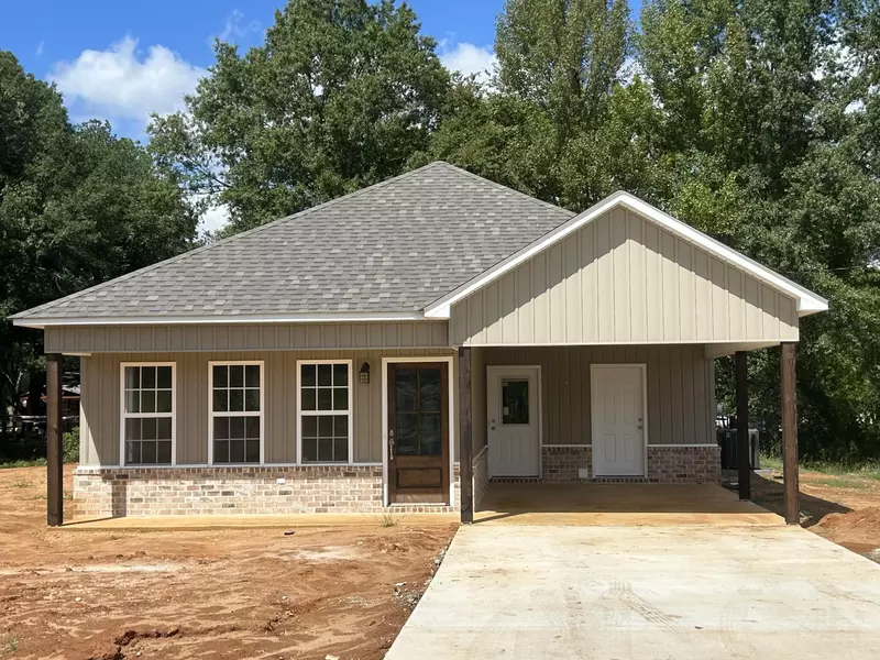 462 Nell St., Pontotoc, MS 38863