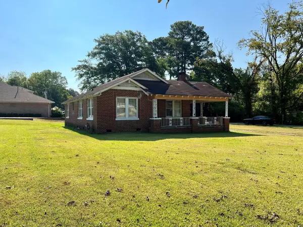 5064 Raymond Avenue, Tupelo, MS 38801