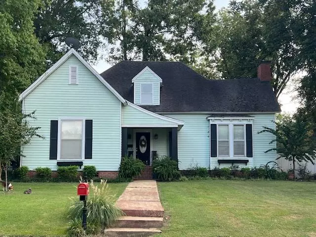 507 Adams St., Booneville, MS 38829