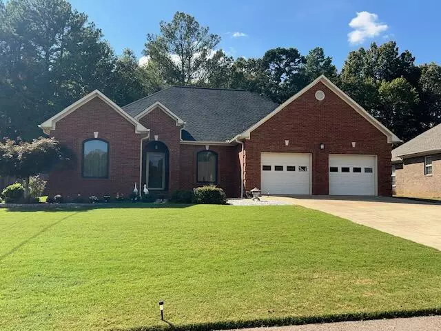 116 Oakleigh Dr., Booneville, MS 38829