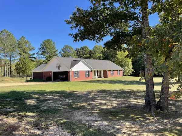 Pontotoc, MS 38863,358 Dusty Trail