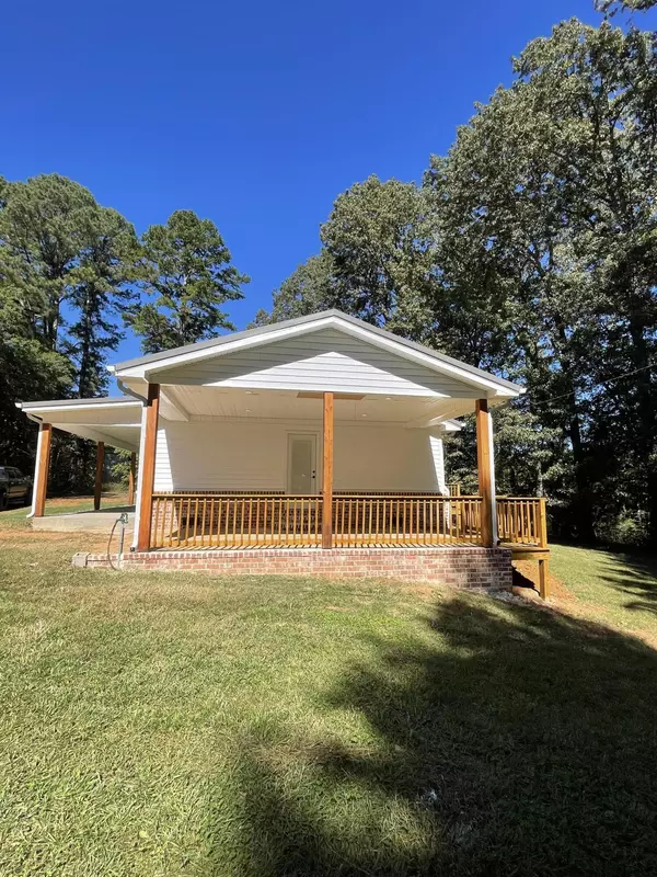 Ecru, MS 38841,584 Clayton Road