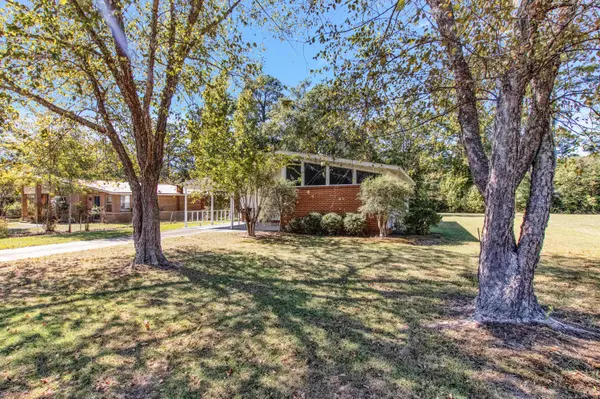 Amory, MS 38821,314 Meadowood Dr.