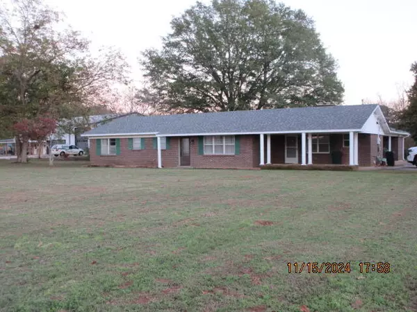 Pontotoc, MS 38863,184 Aviation Ln.