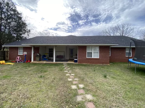 Mantachie, MS 38855,910 Murphy Road