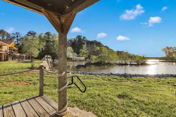 Aberdeen, MS 39730,50067A Deer Road