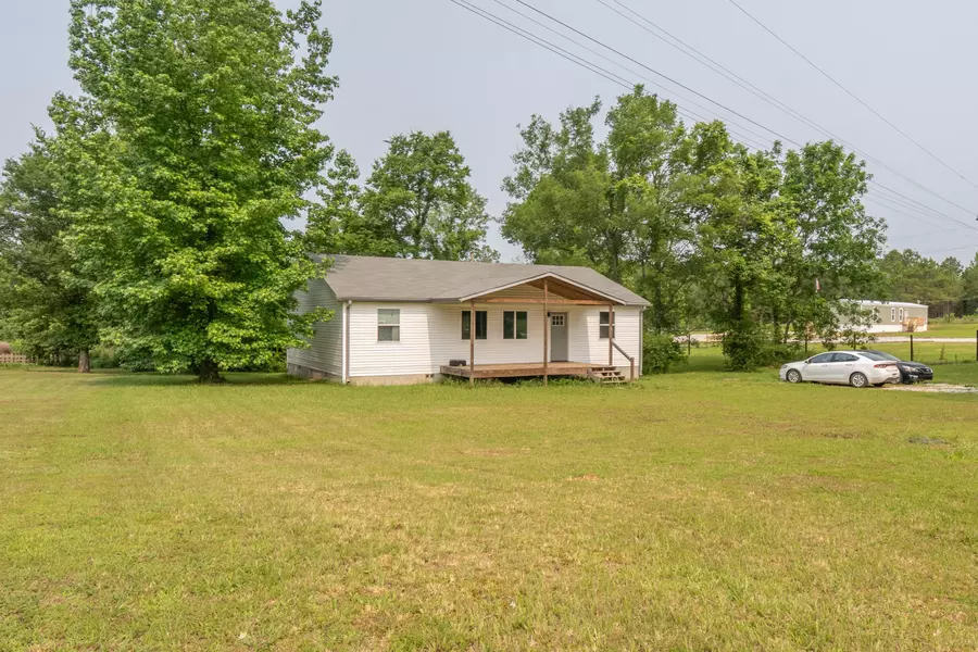 296 County Road 7461, Booneville, MS 38829